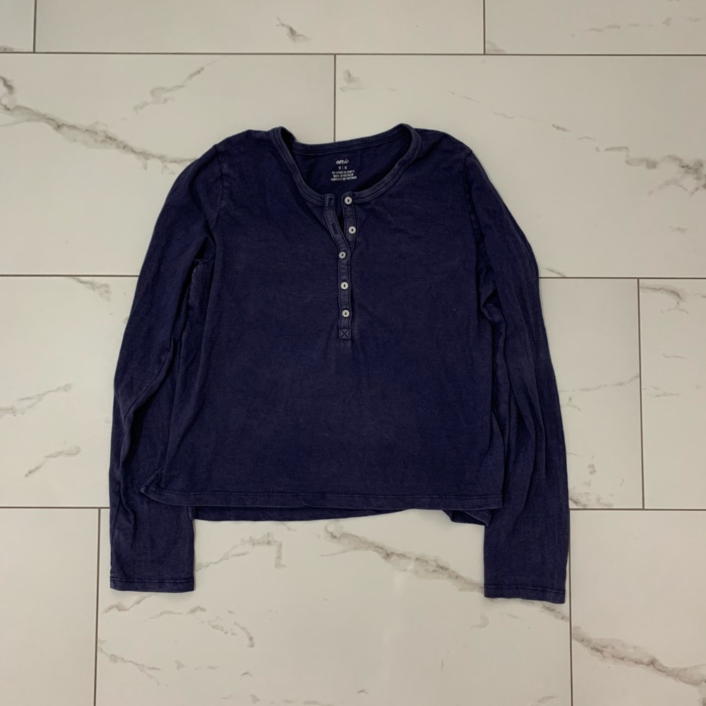 AERIE LONG SLEEVE HENLY